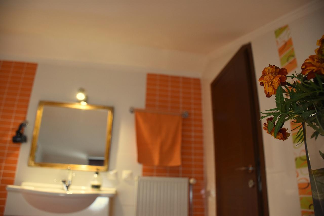 Elisavet Apartment
